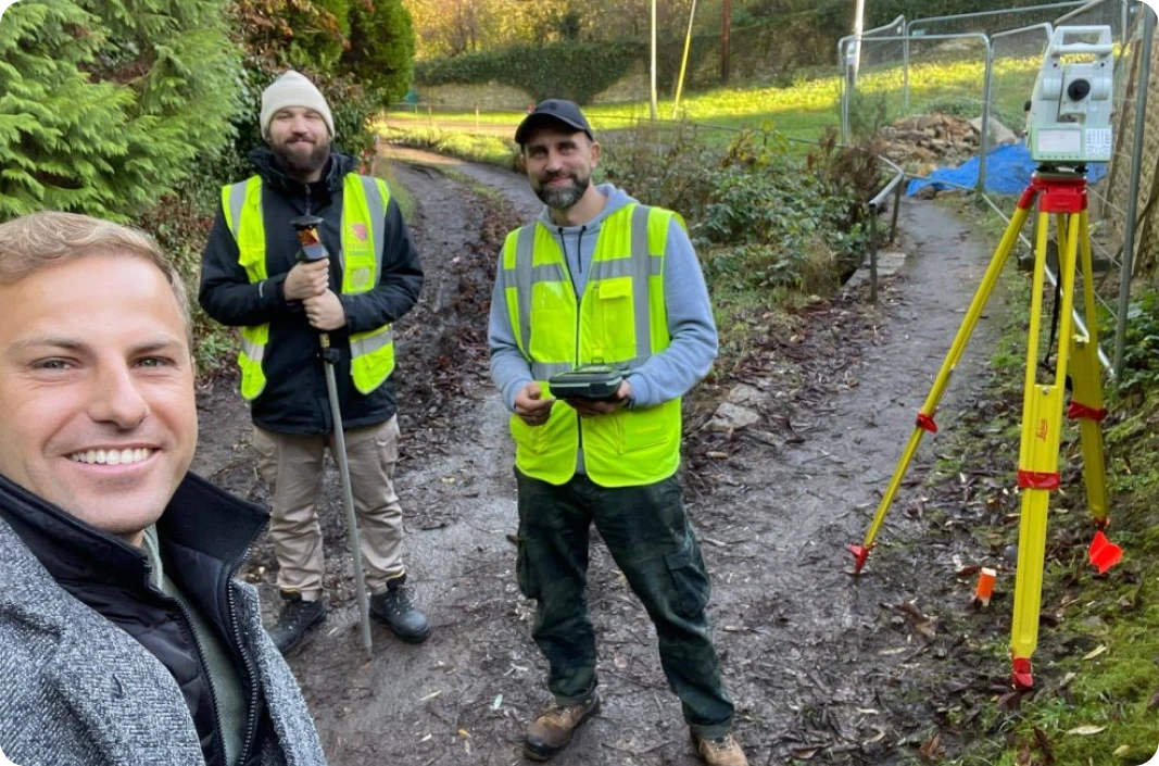 Capturing detailed utility mapping data, our team provides comprehensive insights into underground utilities to support your project