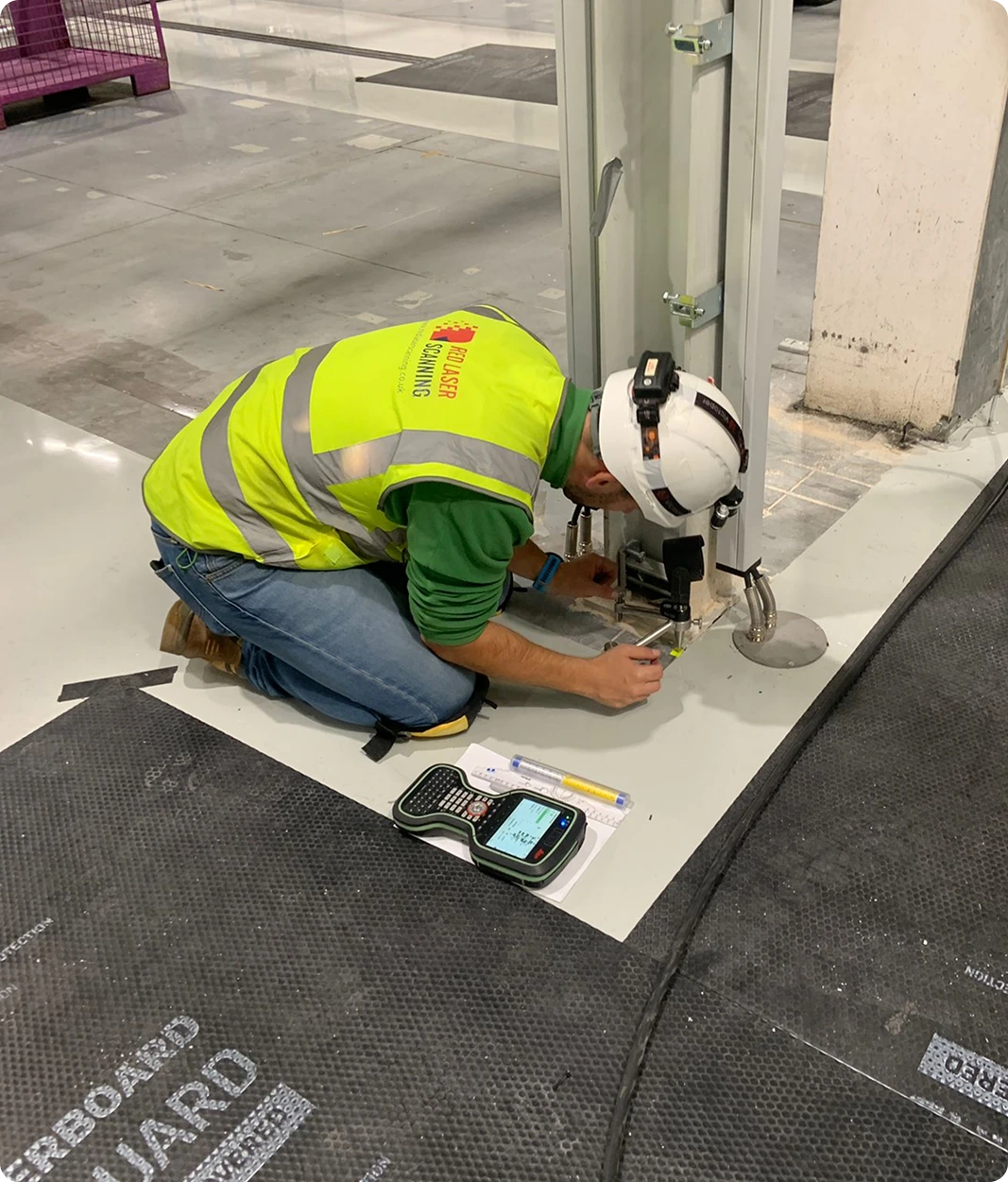 Capturing detailed utility mapping data, our team provides comprehensive insights into underground utilities to support your project