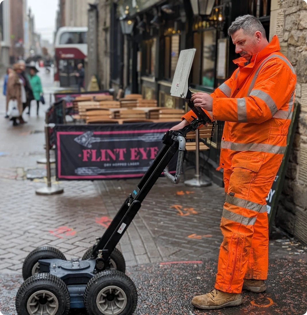 Capturing detailed utility mapping data, our team provides comprehensive insights into underground utilities to support your project